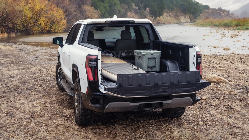 gmc sierra 1500 ev features